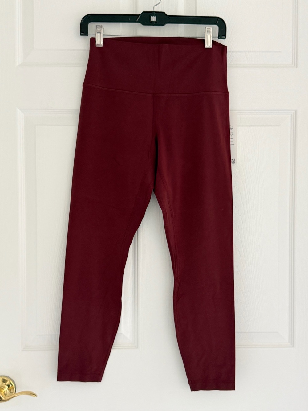 Women’s High-Waist LuluLemon Performance Leggings - Burgundy